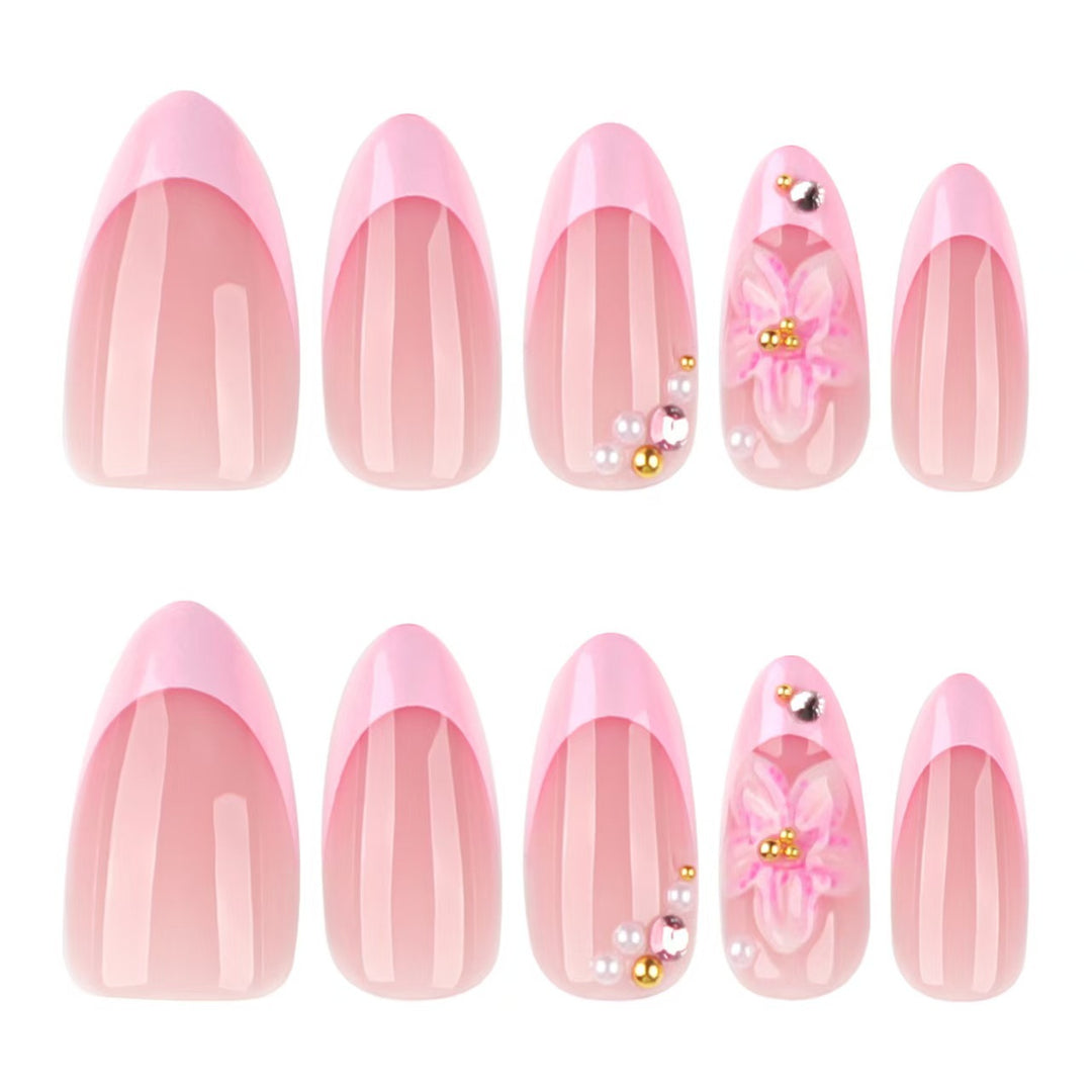 Press-On Nail Art Set mit floralen Verzierungen Karnz