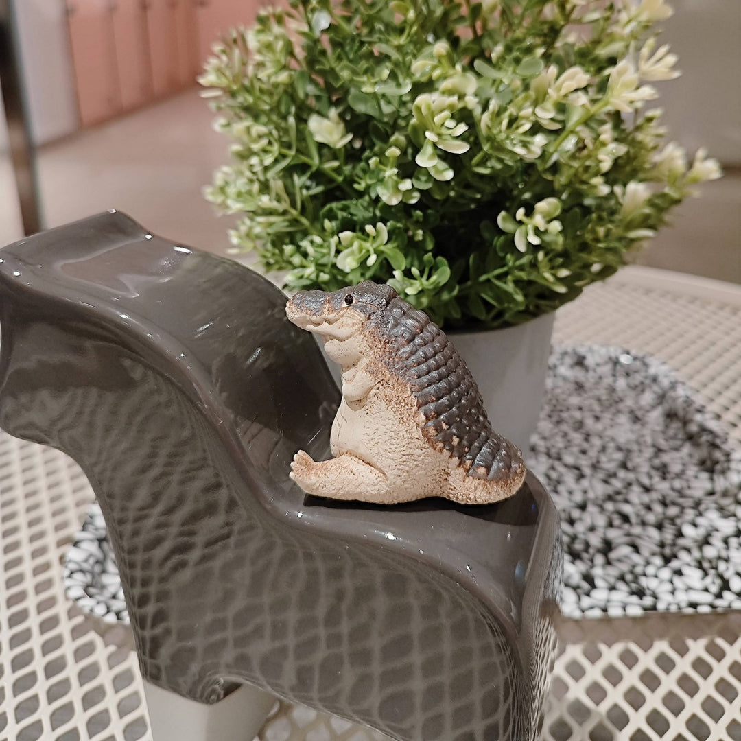 Dekorative Krokodilfigur Karnz