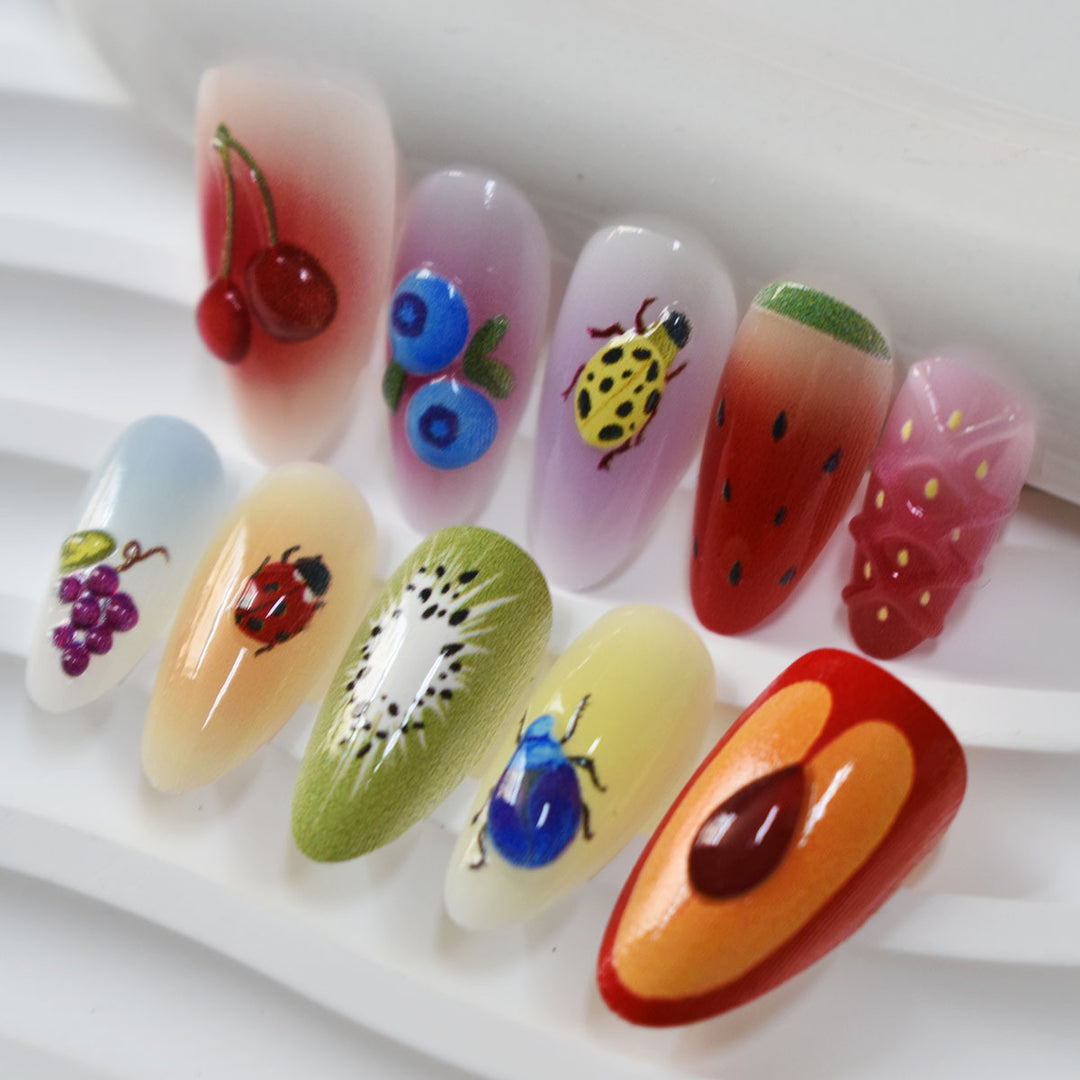 Kreative Obst- und Insekten-Themen Presse-auf-Nagelkunst Karnz