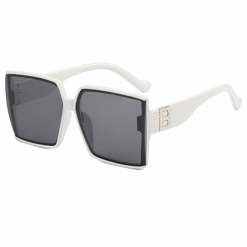 Damen Oversized-Sonnenbrille mit luxurious Detail Karnz
