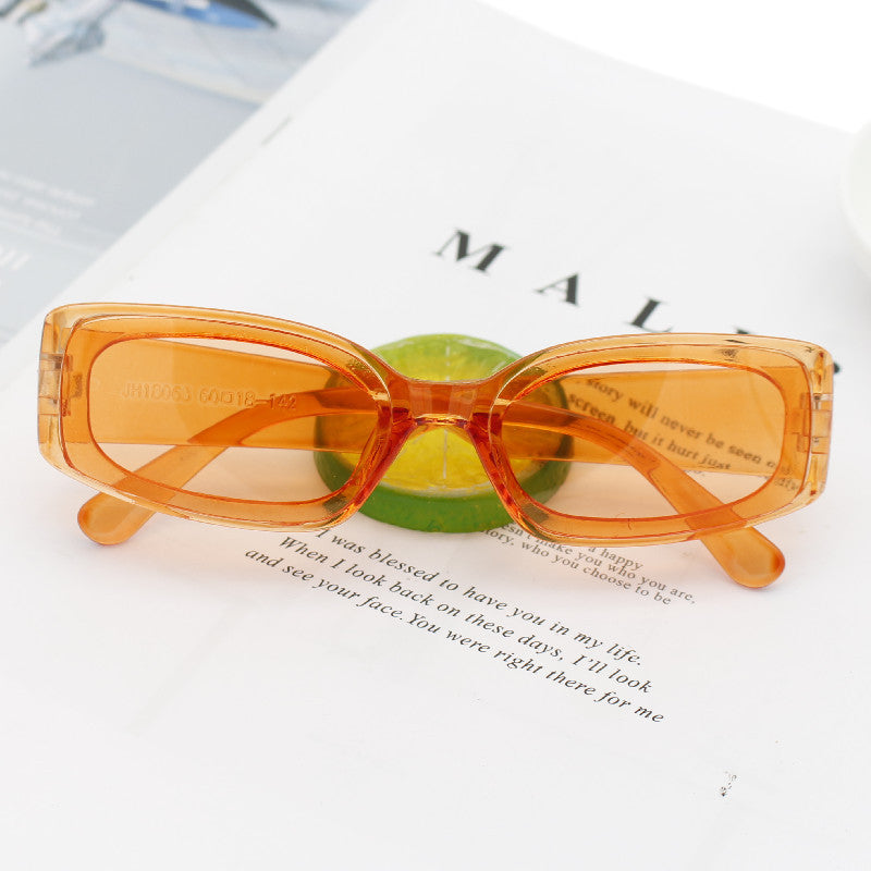Damen exklusive oversized Sonnenbrille im modernen Design Karnz
