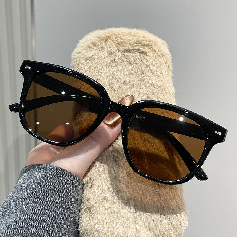 Damen stylische Cat-Eye Sonnenbrille mit UV-Schutz und komfortablem Gestell Karnz