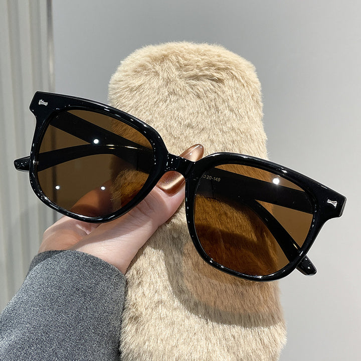 Damen stylische Cat-Eye Sonnenbrille mit UV-Schutz und komfortablem Gestell Karnz