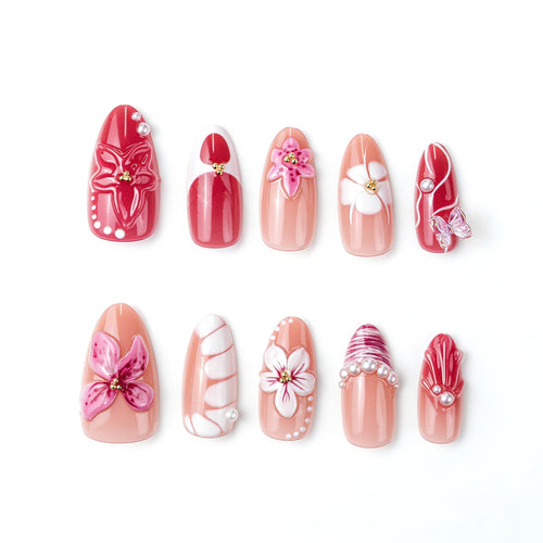 Handgemachtes Floral Press-On Nagelkunstset