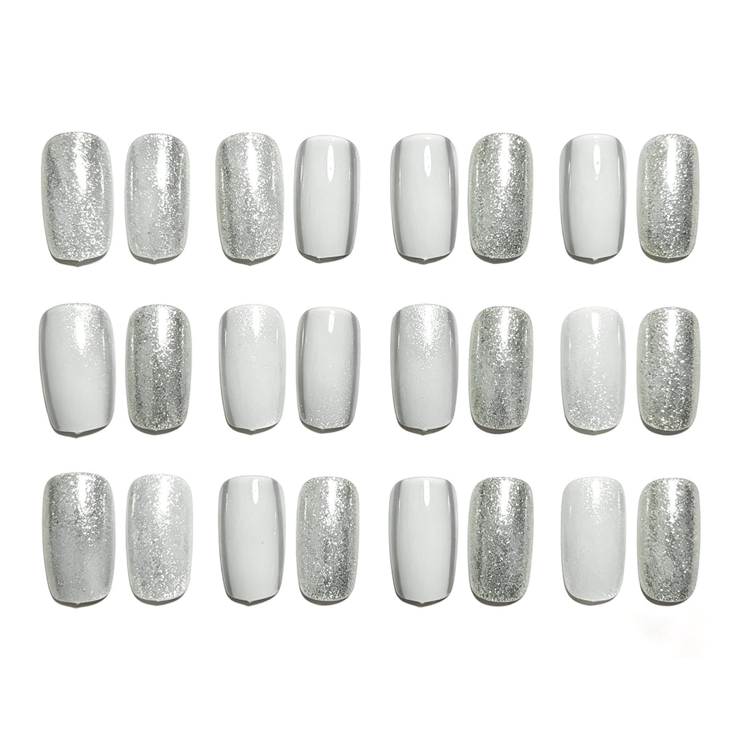 Elegante Glitzernde Acryl-Nagelerweiterungen Karnz