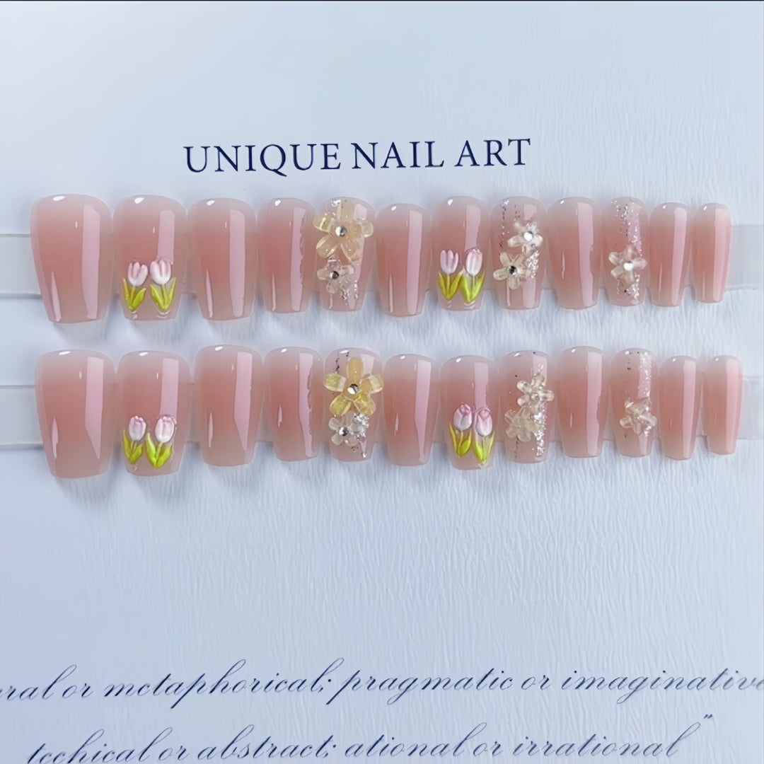 Floral Art Press-On Nail Set Karnz