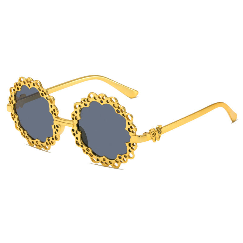 Damen modische Sonnenbrille mit blütenförmigem Rahmen Karnz