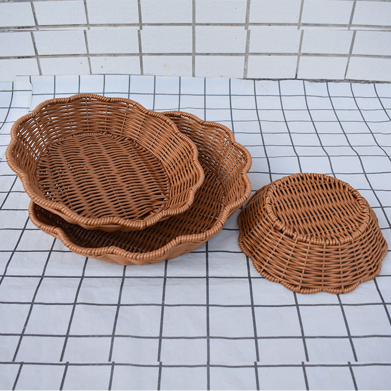 Multi-Tiered Geflochtenes Korbset Karnz