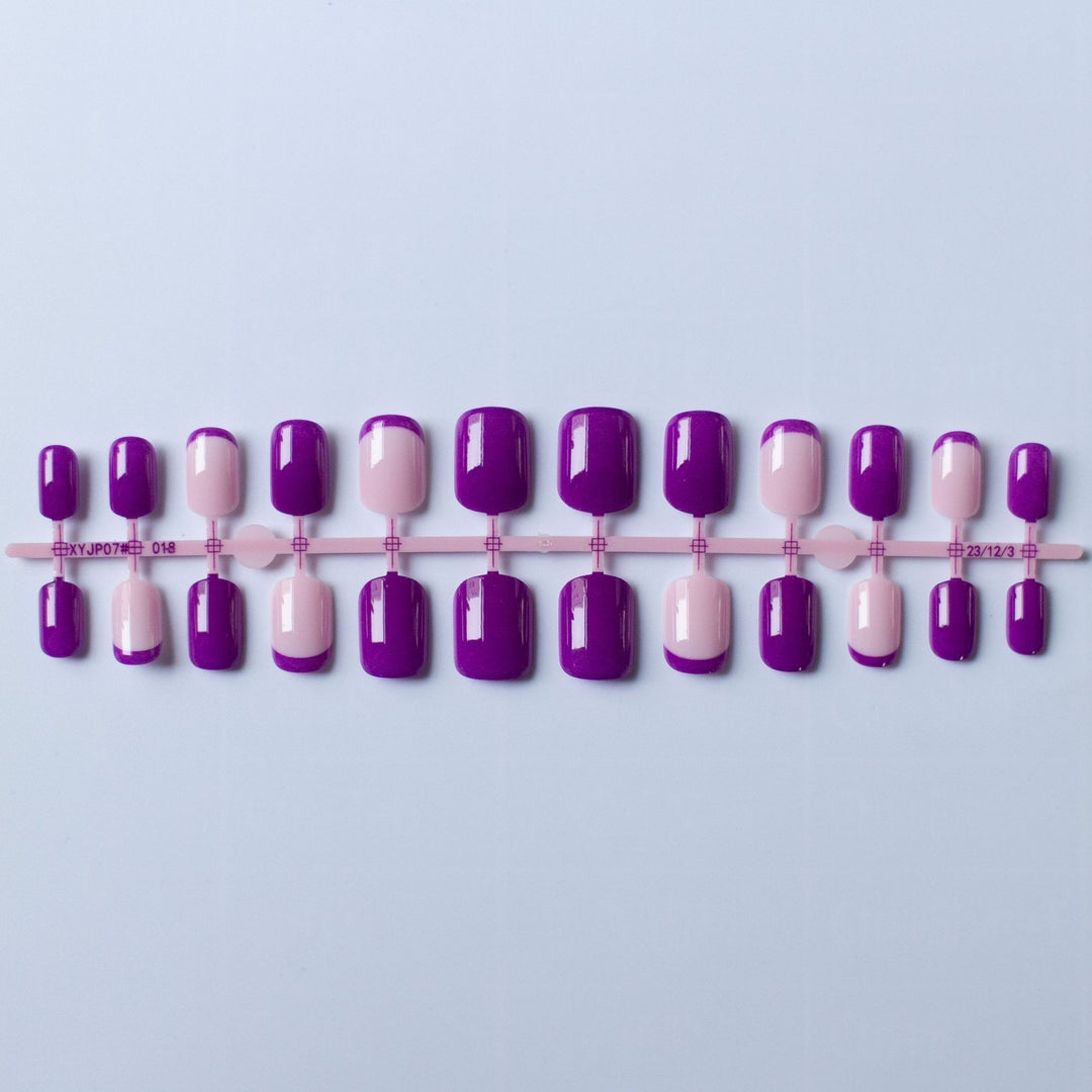Stylisches French Tip Nail Art Set