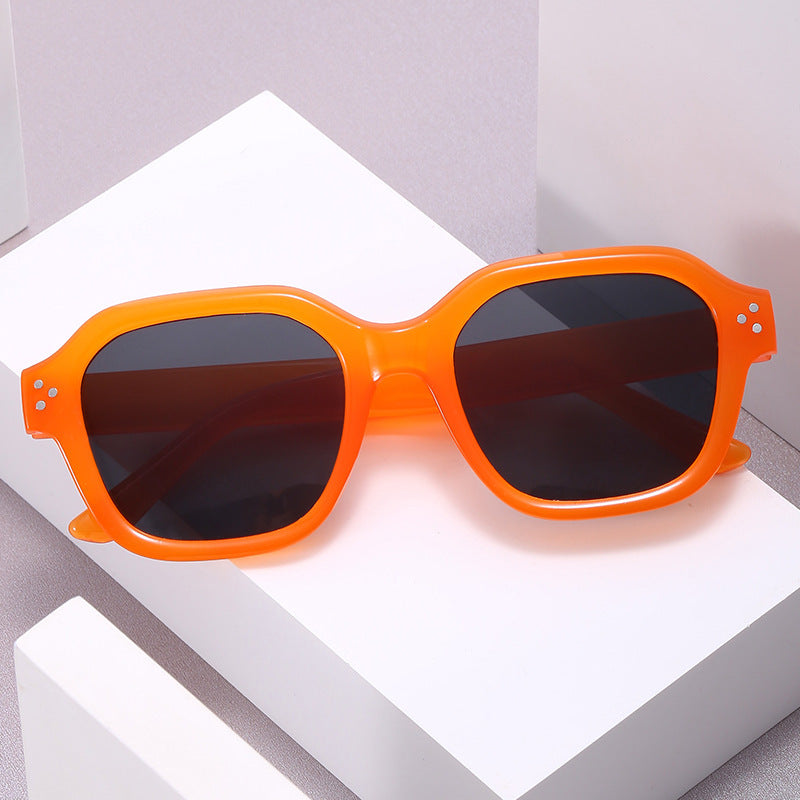 Damen modische quadratische Sonnenbrille mit verspiegelten Gläsern Karnz