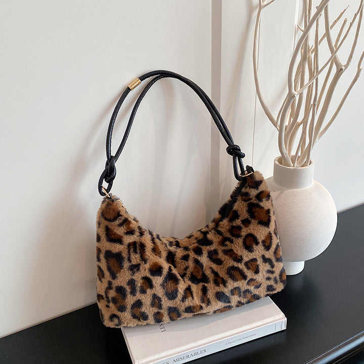 WoLuxurious Kunstpelz Hobo Tasche Karnz