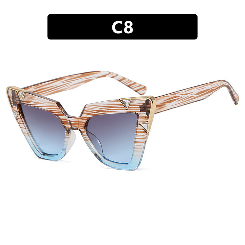 Damen Cat-Eye Sonnenbrille mit luxuriösem Motiv und schützendem UV-Filter Karnz