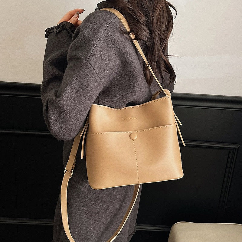 Minimalistische Leder Schultertasche