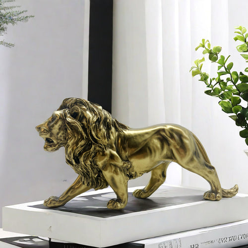 Dekorative Löwenfigur im modernen Stil Karnz