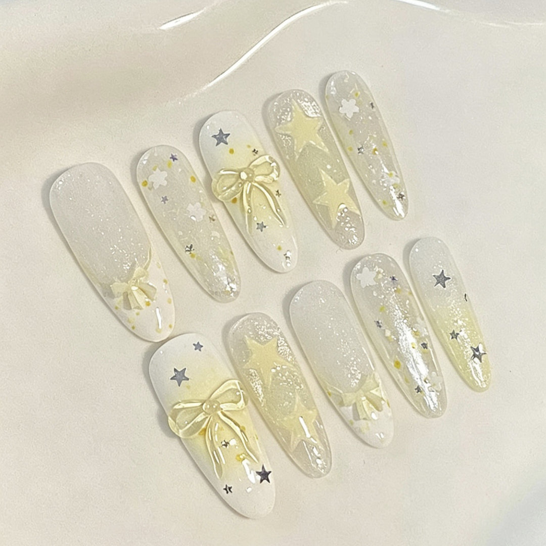 Elegantes florales Nagelkunstset