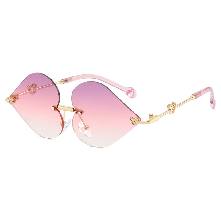 Damen Designer-Sonnenbrille mit einzigartigem Herzrahmen und gradienten Gläsern Karnz