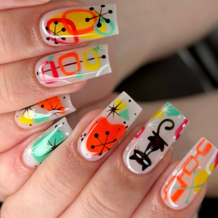 Künstlerisches Abstraktes Nagelkunst Set Karnz