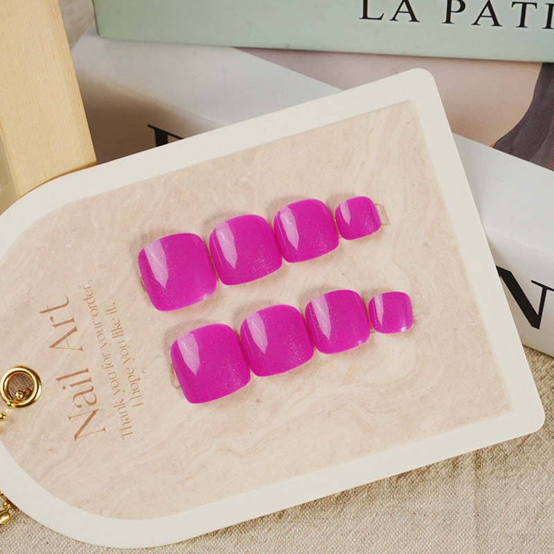 Glänzendes kurzes Press-On-Nagelset Karnz