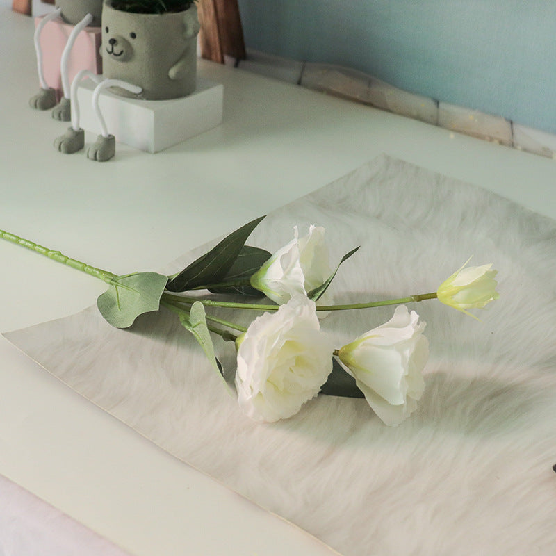 Realistische Kunstblumenstängel