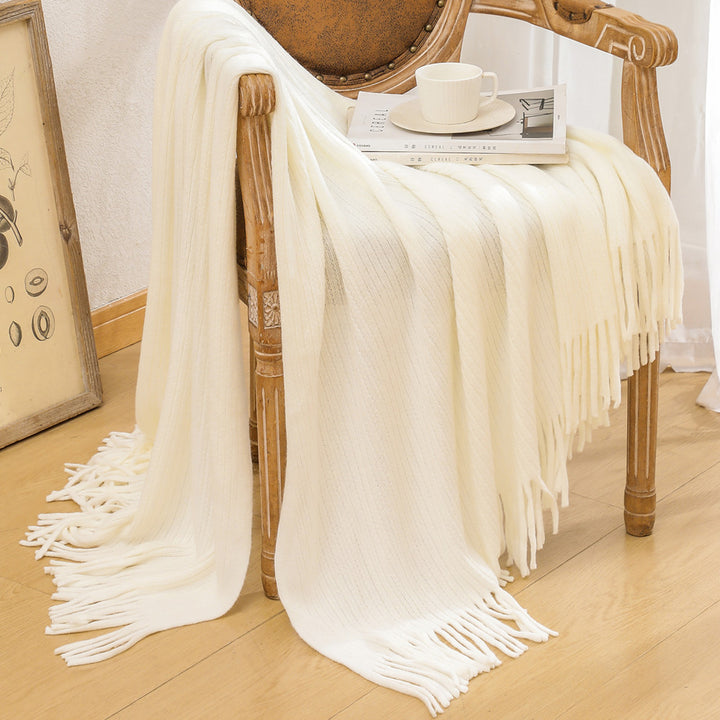 Gemütliche gestrickte Wurfdecke