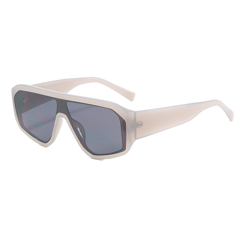 Damen Modische Oversized-Sonnenbrille im futuristischen Design Karnz