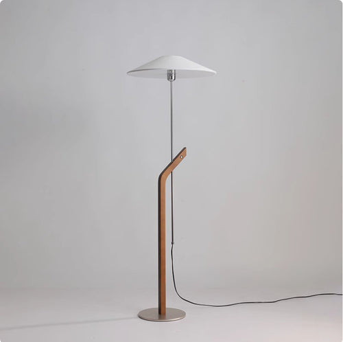 Moderne Skulpturale Stehlampe