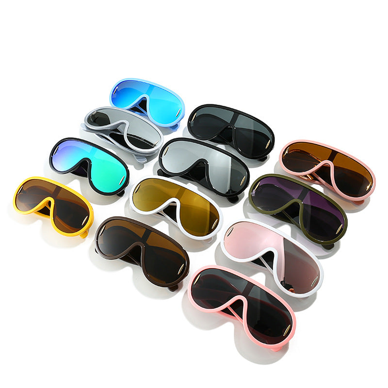 Damen fashion-forward Sportsonnenbrille Karnz