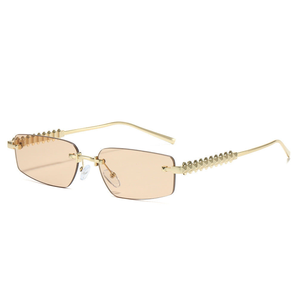 Damen Designer Sonnenbrille mit einzigartigem Stacheldraht-Design Karnz