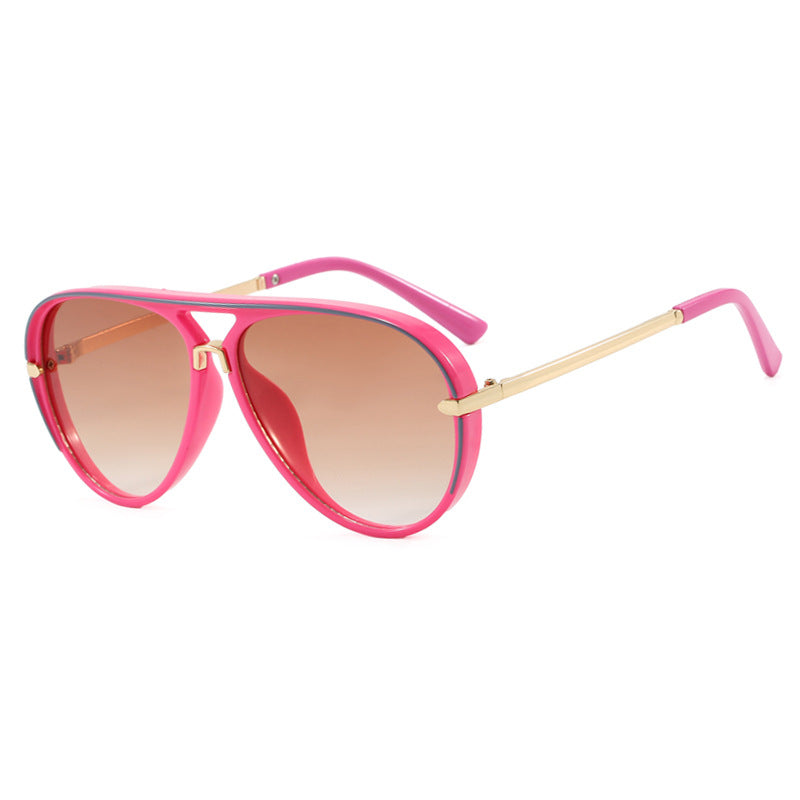 Damen modische Piloten-Sonnenbrille mit eleganten Metallakzenten Karnz