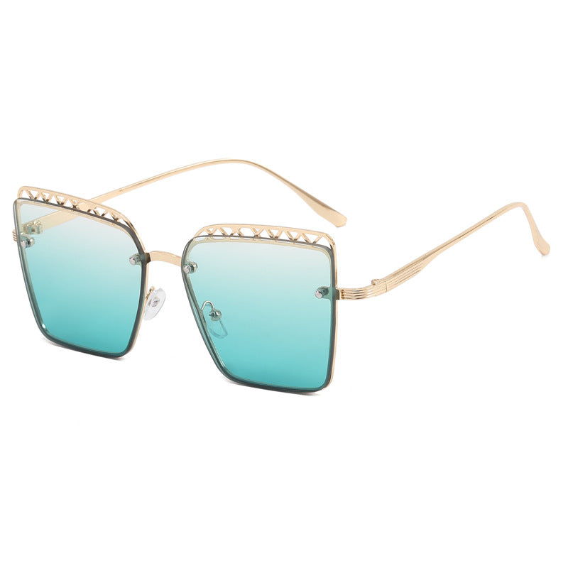 Damen Designer-Sonnenbrille mit glamourösen Akzenten Karnz