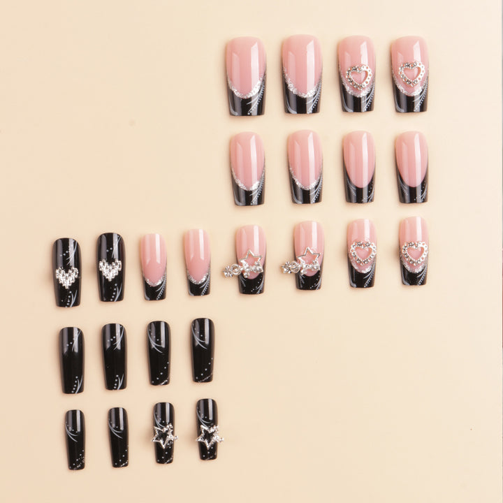 Künstlerisches langes Press-On-Nageldesign mit Strassakzenten Karnz