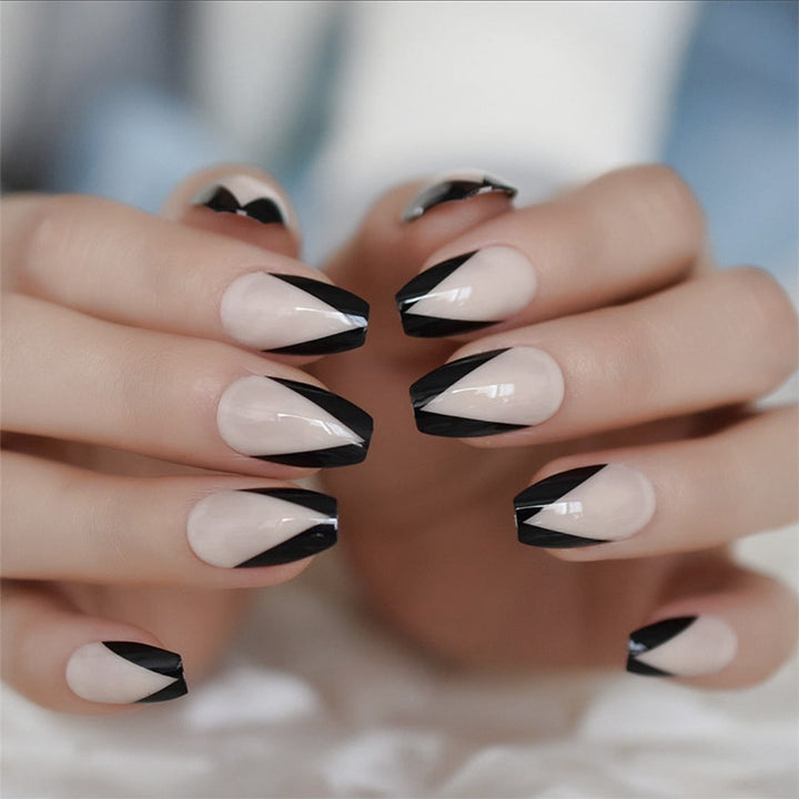 Geometrisch gemusterte Press-On-Nail-Set  1791803987