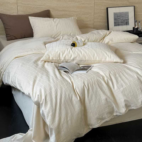 Gepflegtes Percale-Baumwoll-Bettwäsche-Set mit subtiler welliger Textur und Umschlagverschluss