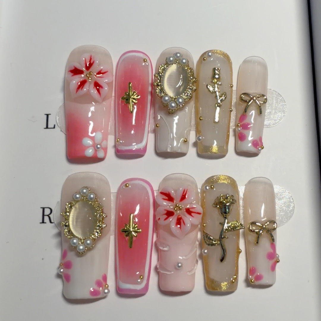 Elegantes blumendesign Press-on-Nagelkunstset