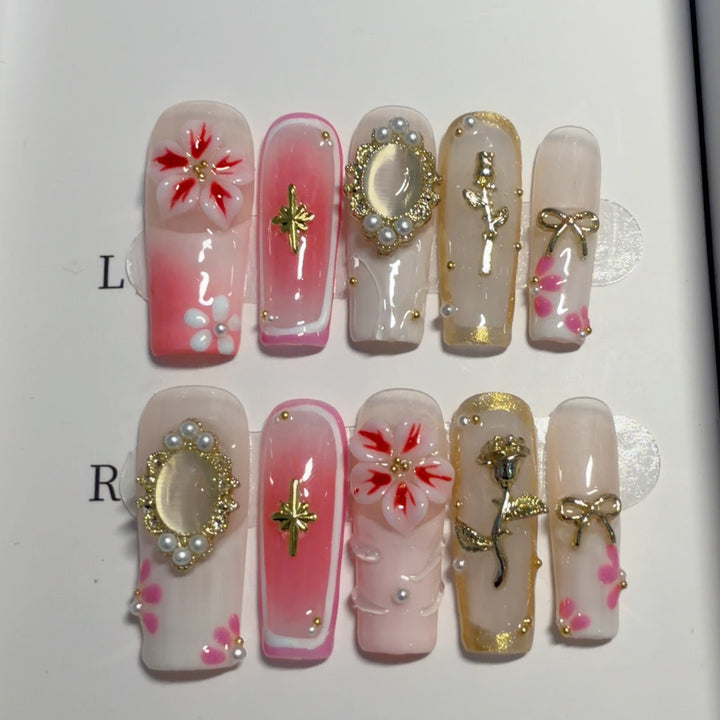 Elegantes blumendesign Press-on-Nagelkunstset