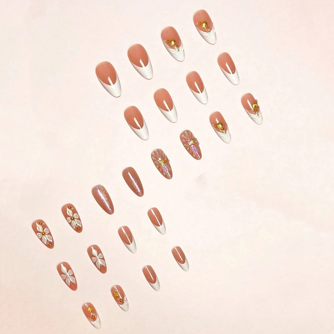 Glamouröse Florale Stiletto Press-On Nagel Set Karnz