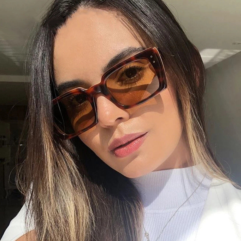 Damen quadratische Sonnenbrille mit tierischem Muster Karnz