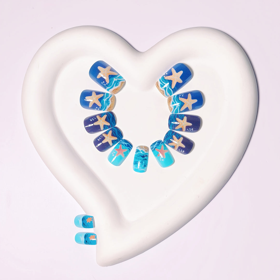 Kunstnageldesign-Set mit Maritimem Motiv Karnz