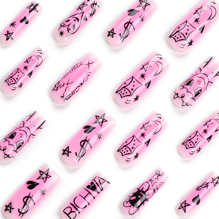 Kunstnagelset mit verspieltem Cartoon-Motiv und schimmernden Akzenten Karnz