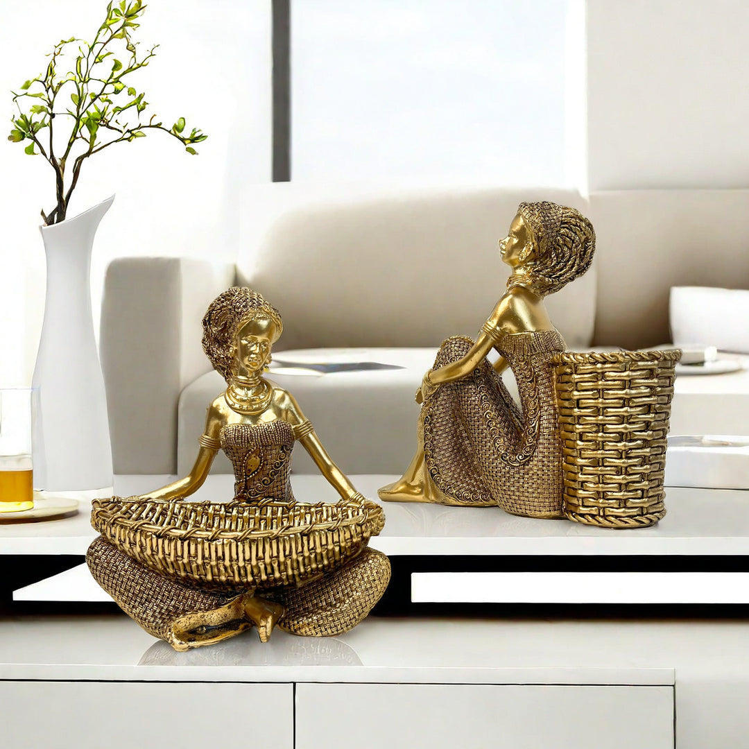 Dekorative Hirschfigur mit Glitzerdetails Karnz
