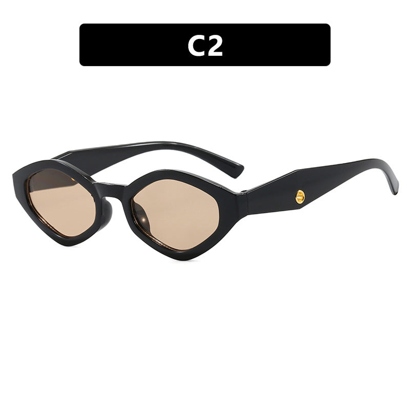 Damen modische Sonnenbrille im markanten Schmetterlingsdesign Karnz