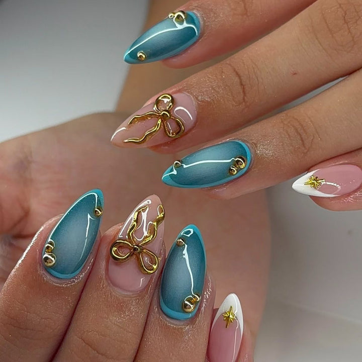 Glamouröse Stiletto-Nagelerweiterungen Karnz