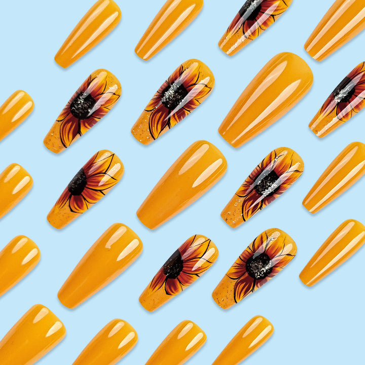 Floral Art Press-On Nail Set Karnz