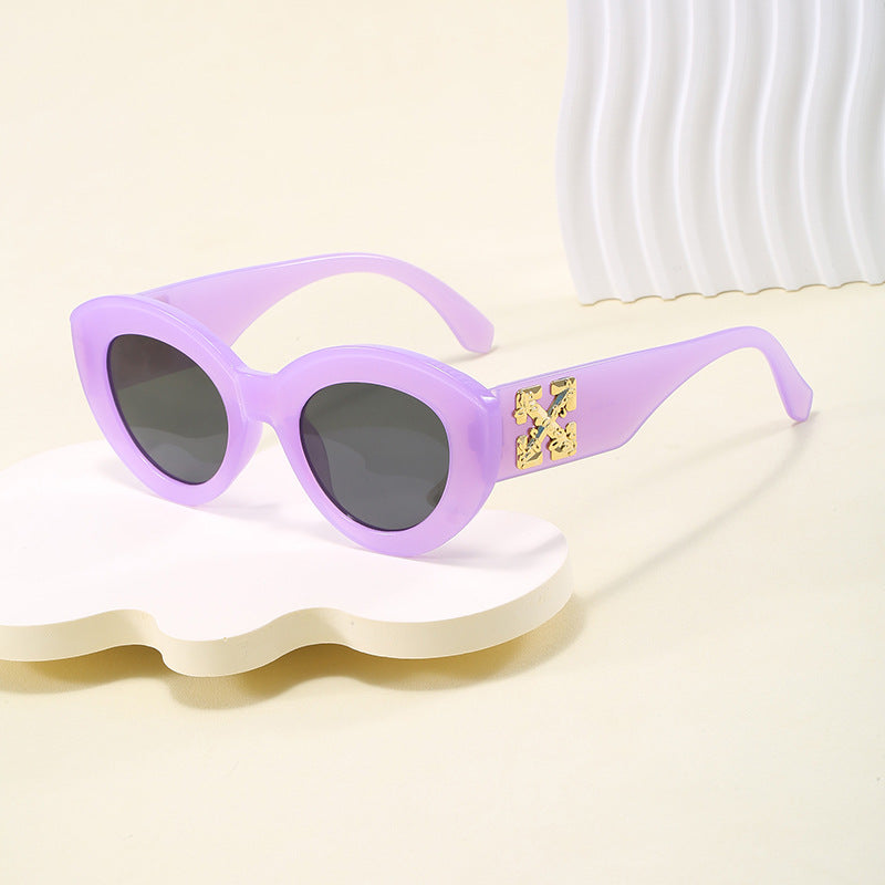 Damen Cat-Eye Sonnenbrille mit luxuriösen Akzenten und robustem Kunststoffrahmen Karnz