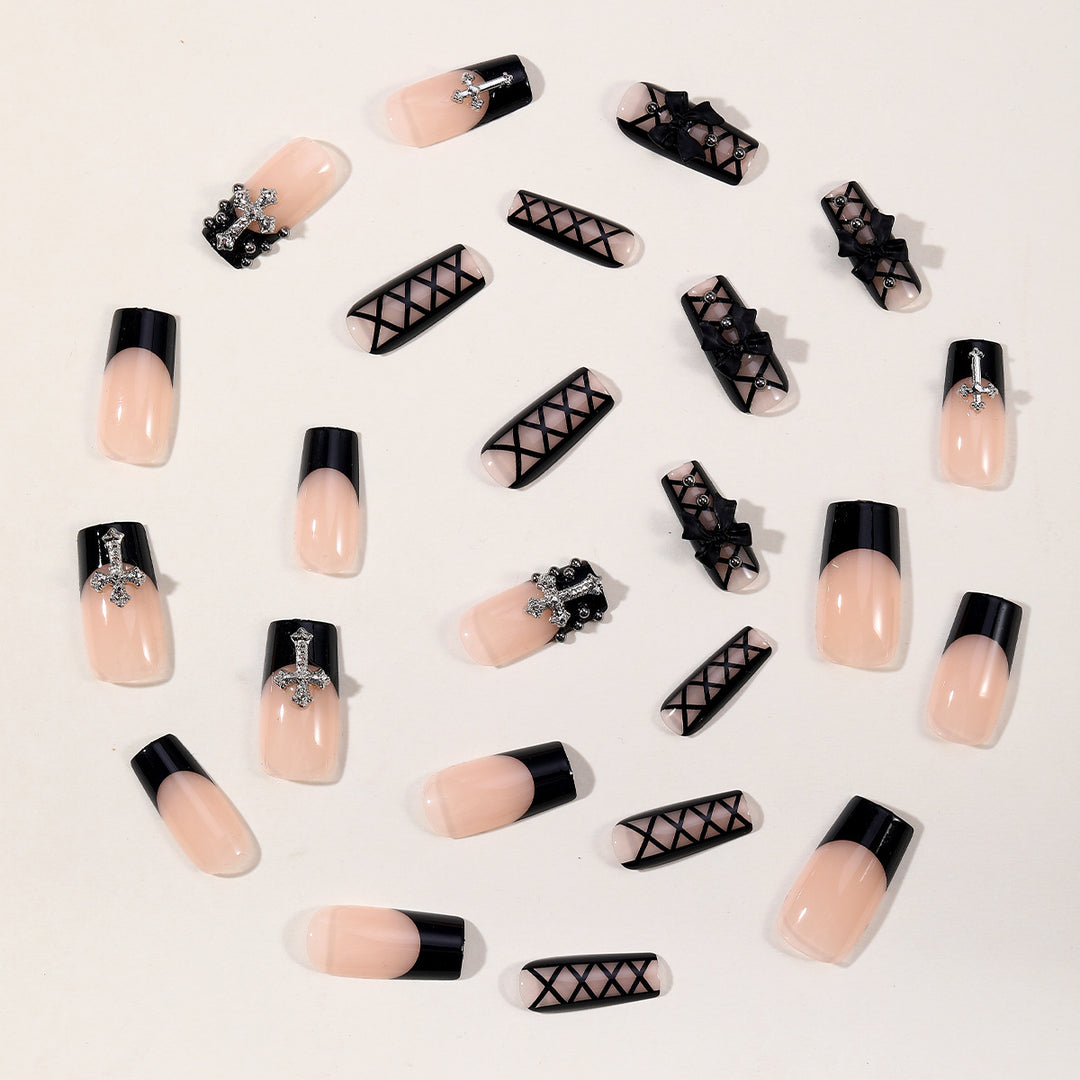 Gothic Eleganz Lange Nagelkunst Verlängerungen Karnz