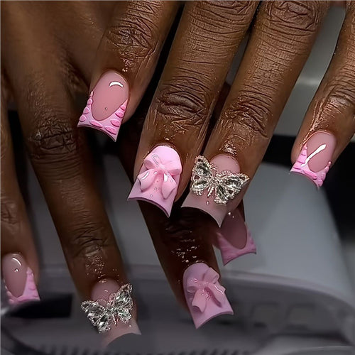 Verspieltes florales Design Press-On-Nagelverlängerungen Karnz