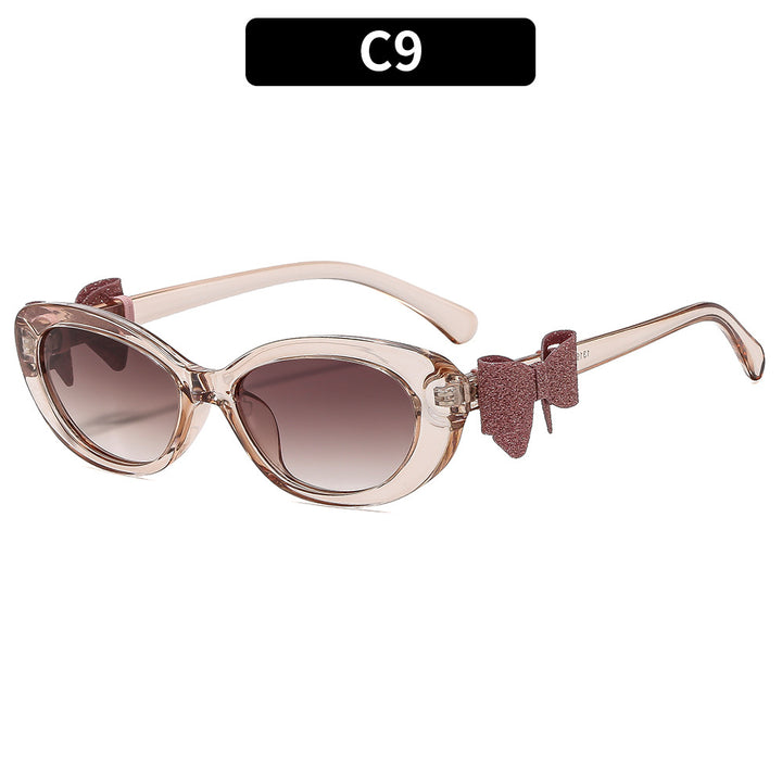Schicke Cat-Eye-Brille mit Schleifenakzent