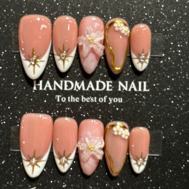 Handgemachtes Blumendruck-Falschnagelkunstset mit elegantem Design
