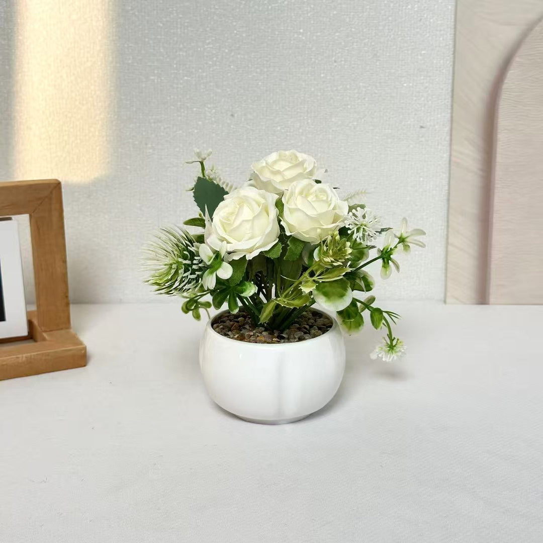 Dekorative Miniatur Blumenarrangement