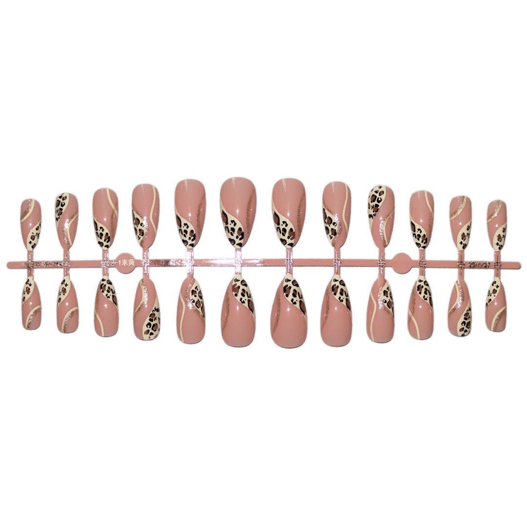 Künstlerisches Leopardenmuster-Nail Design